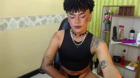 im NiallDun online show from February 27, 2025, 8:50 am