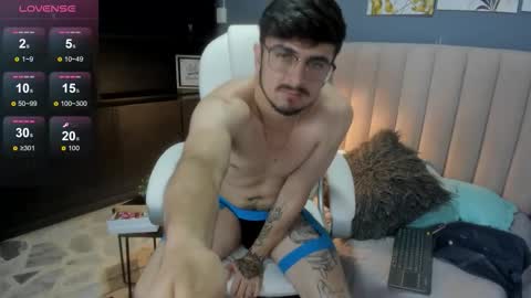 Snapshot of aaronfuentes7 chatting on September 20, 2025, 6:09 pm aaronfuentes7 online show from September 20, 2025, 6:09 pm