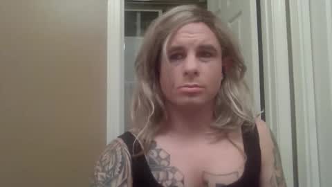 aaronprezent online show from December 20, 2024, 10:05 am