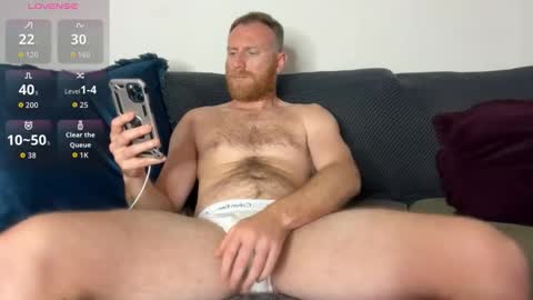 Snapshot of aaronstone_ chatting on September 11, 2025, 1:00 pm Scrufffypup online show from September 11, 2025, 1:00 pm