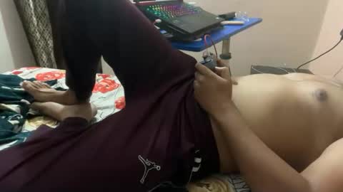 aaryan_sexoo online show from September 15, 2025, 6:19 pm