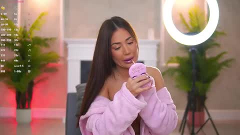 Snapshot of abbela_white chatting on January 19, 2026, 7:23 am Alexa online show from January 19, 2026, 7:23 am