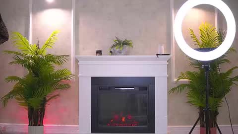 Snapshot of abbela_white chatting on February 11, 2026, 6:29 am Alexa online show from February 11, 2026, 6:29 am