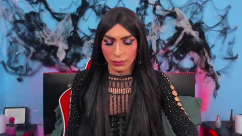 Abbigail Fuster  online show from December 21, 2024, 11:45 pm