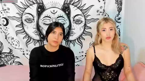 Snapshot of abby_and_lana chatting on February 24, 2025, 12:09 am    ABBY  LANNA     online show from February 24, 2025, 12:09 am