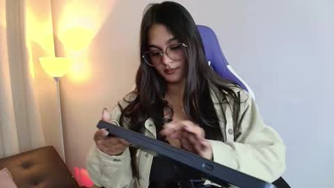 Snapshot of abby_raschell chatting on February 28, 2026, 5:08 am abby_raschell online show from February 28, 2026, 5:08 am