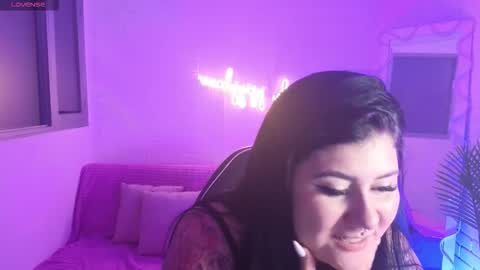 Snapshot of abby_tay1 chatting on October 15, 2025, 3:50 am Abby online show from October 15, 2025, 3:50 am