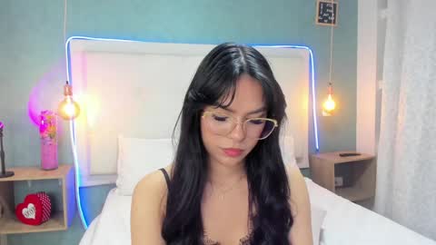 Abby Dixon  online show from January 11, 2025, 3:23 am