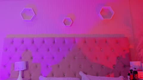 ABBY online show from December 20, 2025, 11:01 pm