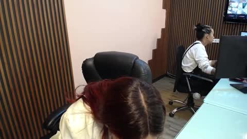 Abby Stones online show from January 12, 2026, 12:43 pm