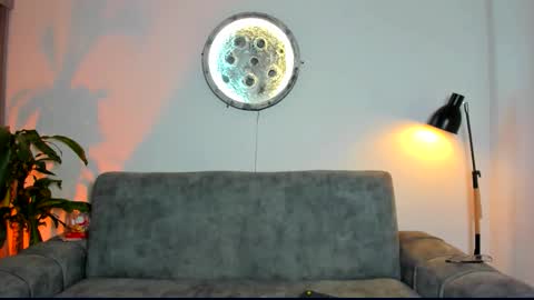  Abella and Kendra  online show from March 20, 2026, 12:15 am