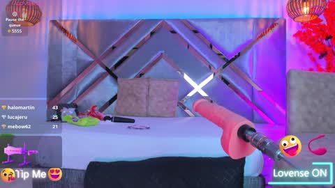 abelladgr online show from February 3, 2025, 9:08 am