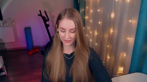 Anna online show from February 6, 2025, 6:56 pm