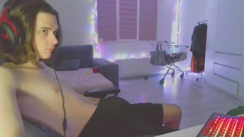 hi  cum in pvt noi extra tip online show from December 16, 2024, 12:16 pm