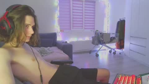 hi  cum in pvt noi extra tip online show from December 18, 2024, 11:45 am