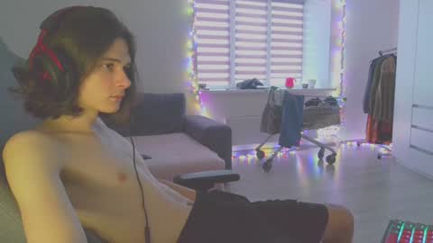 hi  cum in pvt noi extra tip online show from December 22, 2024, 10:38 am