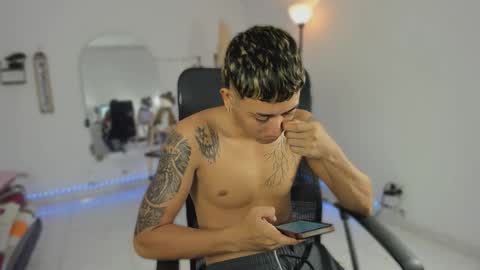 Snapshot of abony_sex69 chatting on December 18, 2025, 4:46 pm abony_sex69 online show from December 18, 2025, 4:46 pm