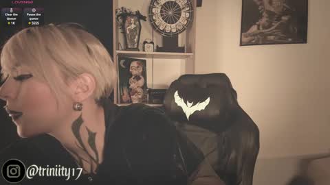 April  online show from December 13, 2024, 3:54 pm