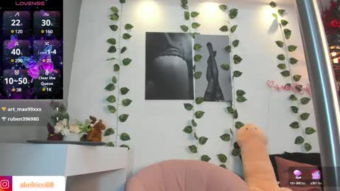 Snapshot of abril_ricci chatting on January 13, 2025, 6:16 am Abril online show from January 13, 2025, 6:16 am