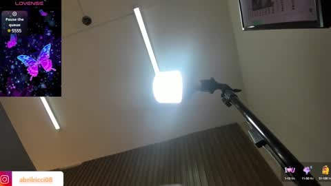 Snapshot of abril_ricci chatting on February 1, 2025, 3:52 am Abril online show from February 1, 2025, 3:52 am