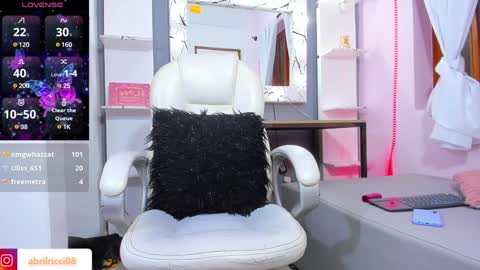 Snapshot of abril_ricci chatting on February 4, 2025, 8:56 am Abril online show from February 4, 2025, 8:56 am