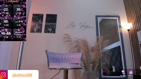 Snapshot of abril_ricci chatting on February 25, 2025, 3:42 am Abril online show from February 25, 2025, 3:42 am