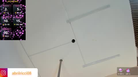 Snapshot of abril_ricci chatting on March 3, 2025, 3:52 am Abril online show from March 3, 2025, 3:52 am