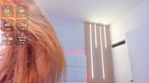 abril_snow online show from March 2, 2026, 8:15 pm