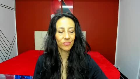 Snapshot of abrillee1 chatting on December 6, 2024, 10:52 pm ABRIL online show from December 6, 2024, 10:52 pm