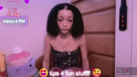Snapshot of abruisedpeach chatting on June 27, 2026, 2:38 am Peach online show from June 27, 2026, 2:38 am