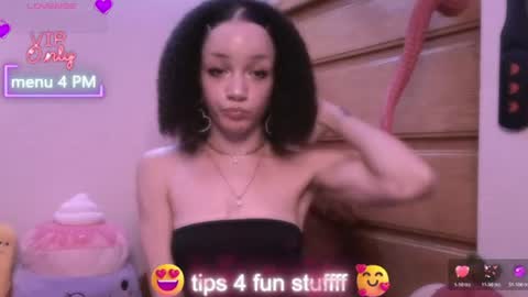 Snapshot of abruisedpeach chatting on July 4, 2026, 2:29 am Peach online show from July 4, 2026, 2:29 am
