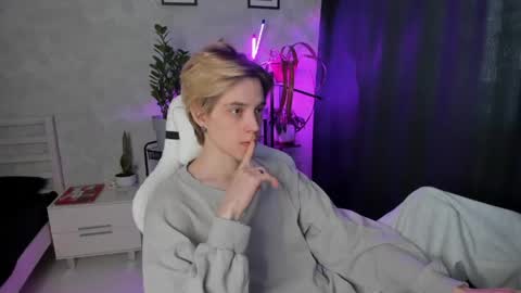 Nick online show from April 22, 2026, 6:27 am