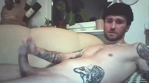 Snapshot of achix2704 chatting on December 1, 2025, 6:57 pm achix2704 online show from December 1, 2025, 6:57 pm