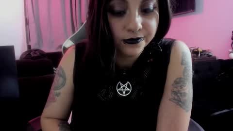 Snapshot of acid_alice666 chatting on March 7, 2026, 1:35 am Alice online show from March 7, 2026, 1:35 am