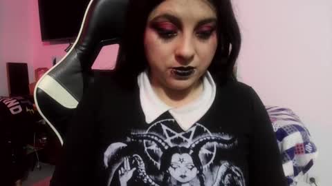 Snapshot of acid_alice666 chatting on June 9, 2026, 2:34 am Alice online show from June 9, 2026, 2:34 am