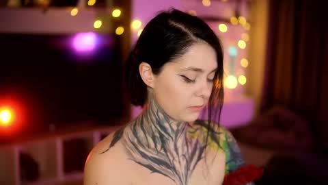 acid_pie online show from February 13, 2025, 3:50 am