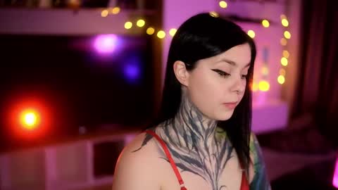 acid_pie online show from February 20, 2025, 5:33 am