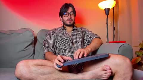 Snapshot of ackerman_eren_ chatting on October 3, 2025, 10:45 am R. online show from October 3, 2025, 10:45 am