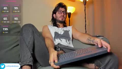 Snapshot of ackerman_eren_ chatting on February 6, 2026, 9:56 am R. online show from February 6, 2026, 9:56 am