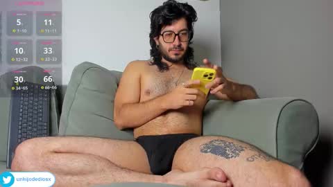 Snapshot of ackerman_eren_ chatting on March 18, 2026, 12:19 pm R. online show from March 18, 2026, 12:19 pm