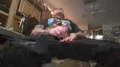 Snapshot of act_right_dub420 chatting on March 8, 2025, 8:46 pm act_right_dub420 online show from March 8, 2025, 8:46 pm