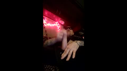 Snapshot of act_right_dub420 chatting on March 14, 2026, 4:23 pm act_right_dub420 online show from March 14, 2026, 4:23 pm