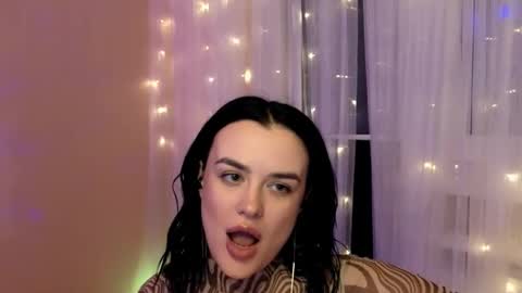 Snapshot of actavia_rose chatting on December 2, 2024, 12:19 am my inst love inside 17 online show from December 2, 2024, 12:19 am