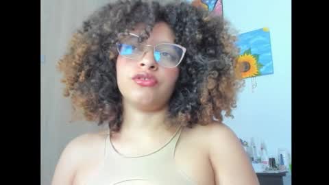 Snapshot of ada_gales_ chatting on September 24, 2025, 4:38 am  Isa  online show from September 24, 2025, 4:38 am