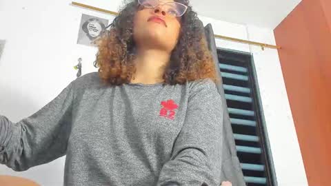  Isa  online show from November 5, 2025, 4:23 am