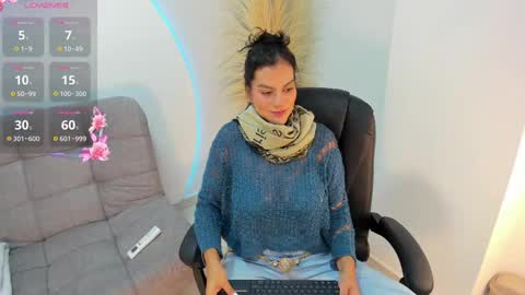    online show from September 9, 2025, 1:10 pm