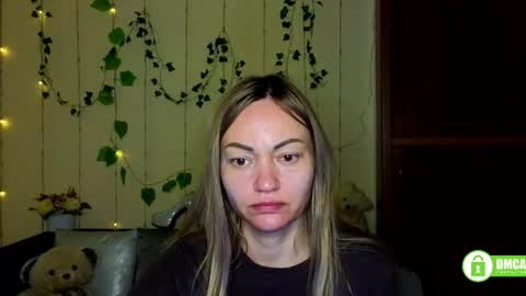 Snapshot of adalina_teacher chatting on April 29, 2026, 5:44 am Adalina online show from April 29, 2026, 5:44 am
