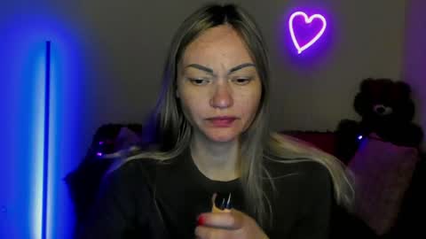 Snapshot of adalina_teacher chatting on May 3, 2026, 5:24 am Adalina online show from May 3, 2026, 5:24 am