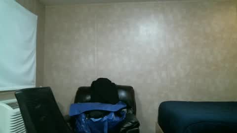 adam91720 online show from December 23, 2024, 12:52 pm