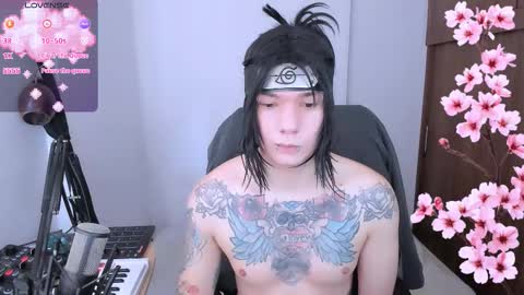  Adam online show from March 25, 2026, 3:29 pm